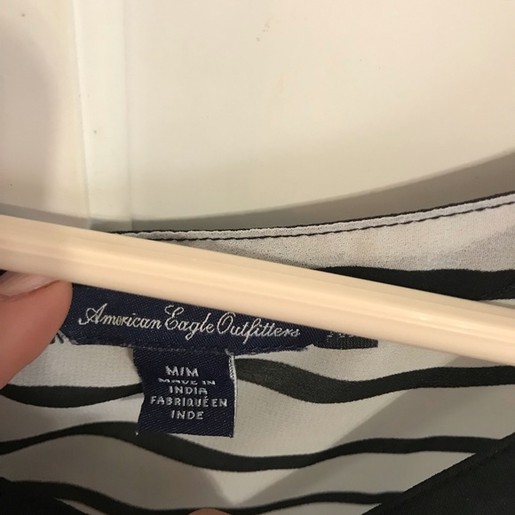 Mesh A&E blouse - Picture 4 of 4